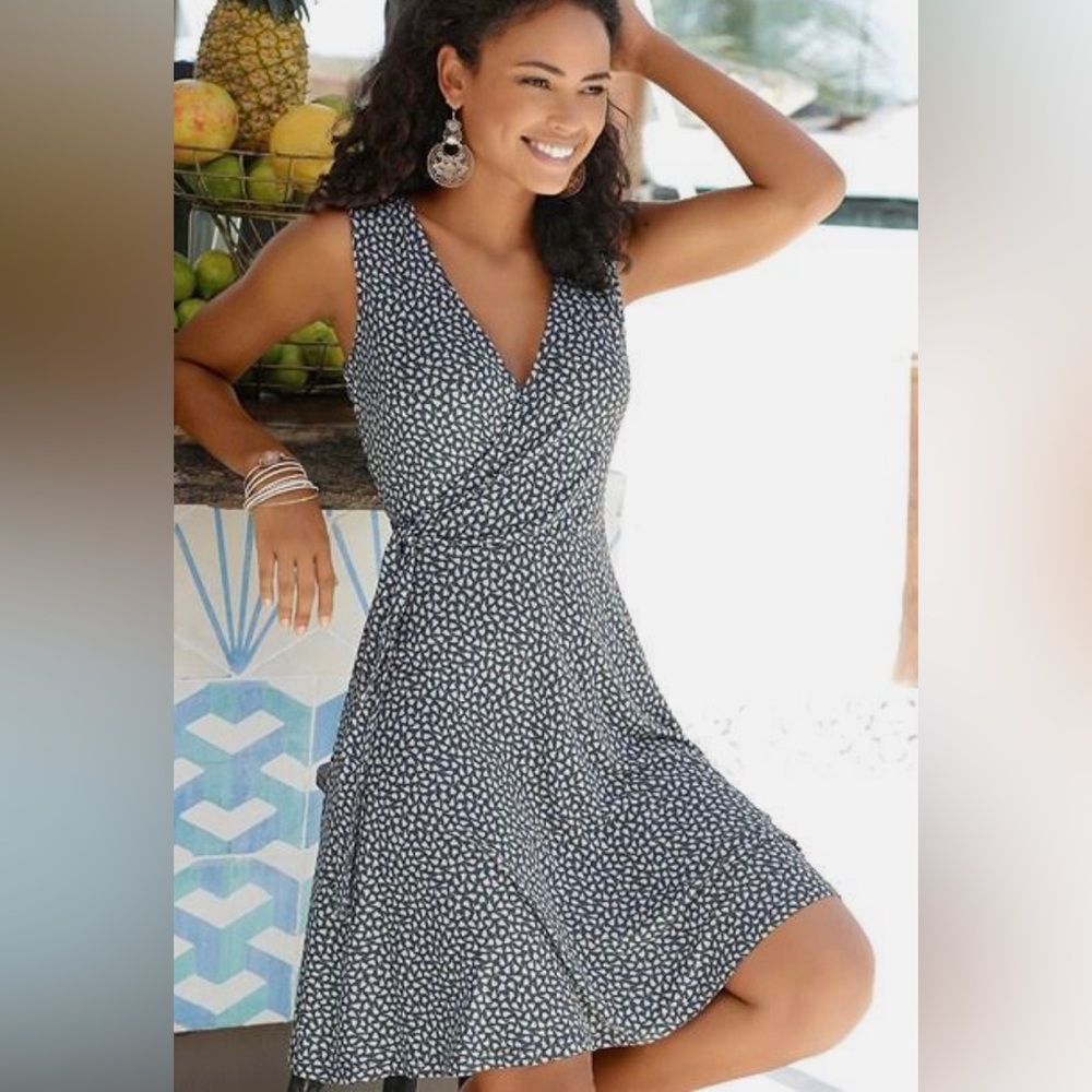 NWT Lascana printed wrap dress (size: EU 42/US 14)